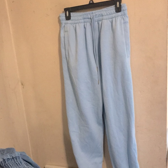 Fashion Nova Joggers - Picture 1 of 2